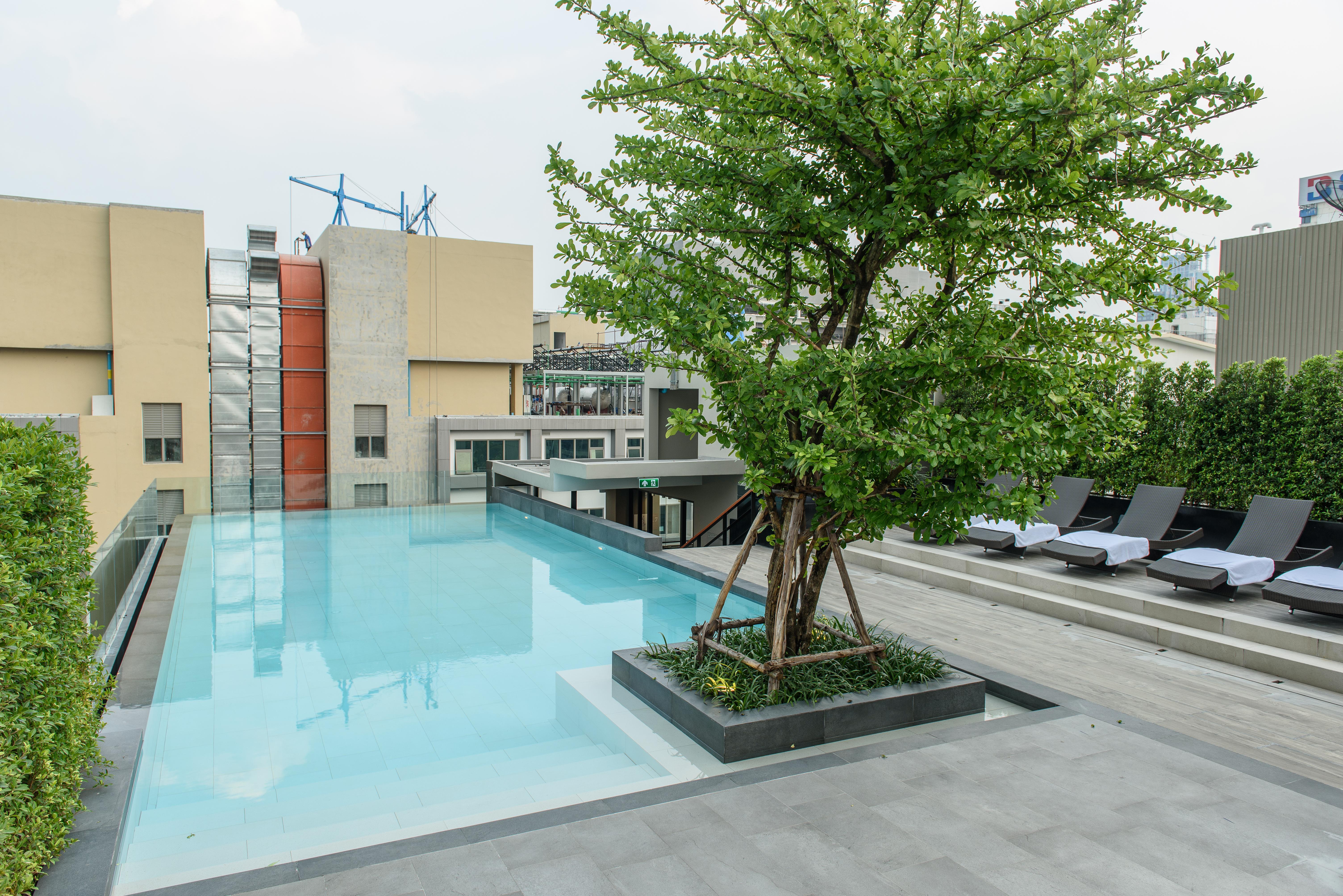 Alix Bangkok Hotel Esterno foto